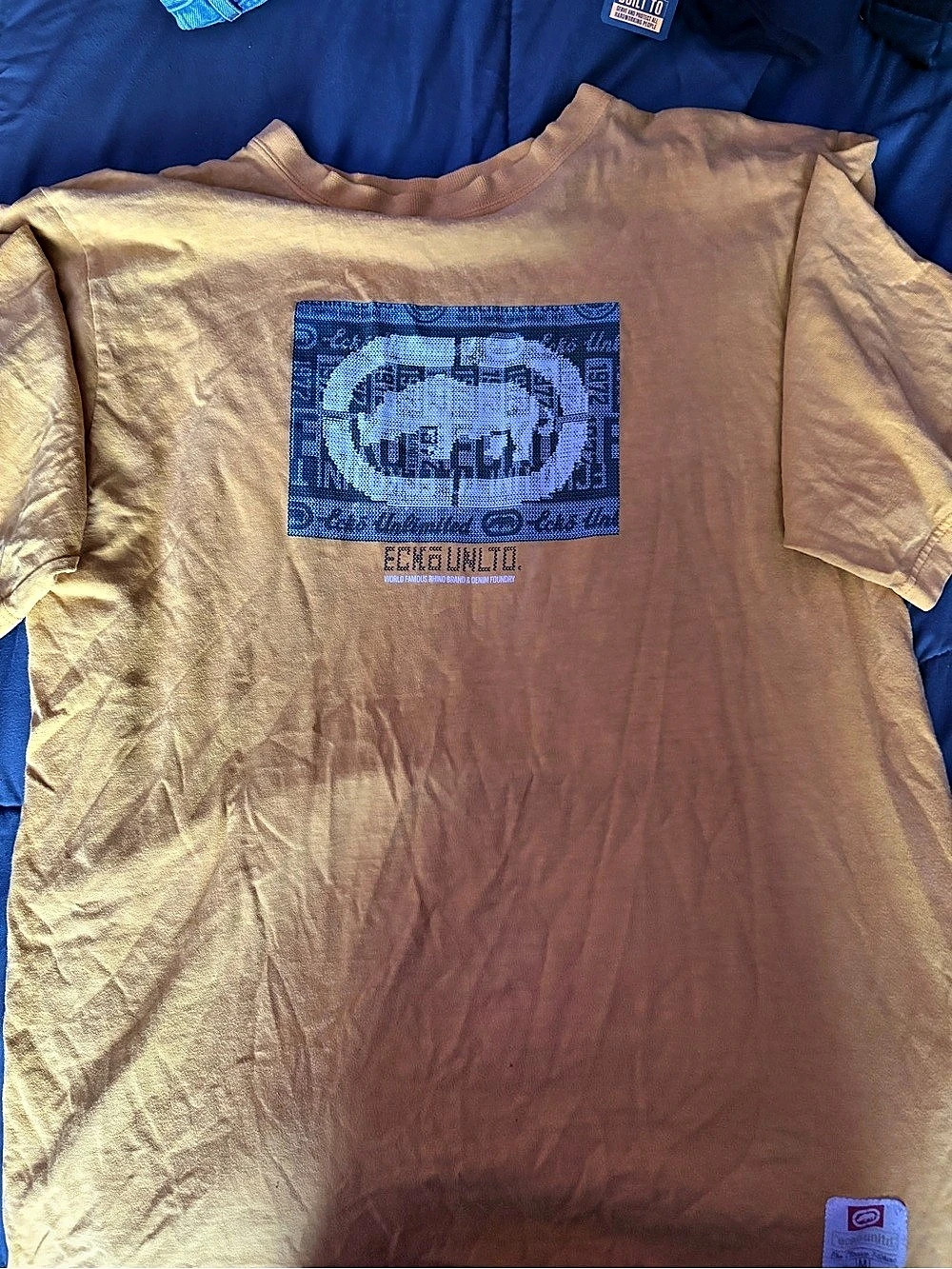 Ecko Unlimited The Classic T-Shirt Graphic Tee in Brown Size Medium Like New